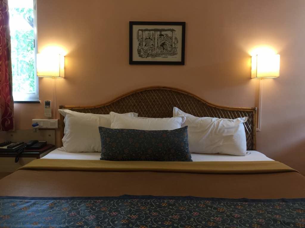 Hotel Gopika International باناجي المظهر الخارجي الصورة